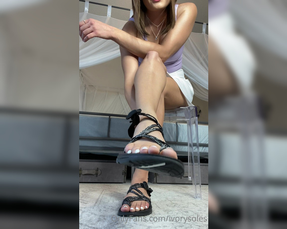 Ivory Soles aka ivorysoles OnlyFans - 10-09-2021 - My chaco sandals are your favorite pair to jerk off to! Good thing I’m feeling nice