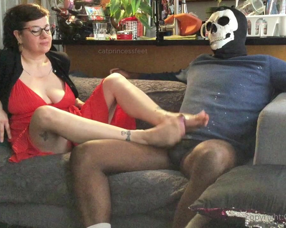 CatPrincess aka catprincessfeet OnlyFans - 06-07-2024 - watch how high he shot that cum, was hot, as always  marathon5, cumshot 1