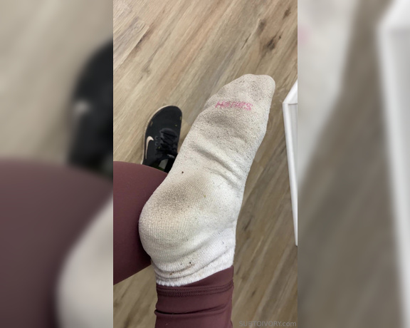 Ivory Soles aka ivorysoles OnlyFans - 11-01-2023 - 65 miles & 9+ hours worn