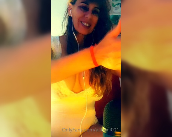 Aliboni aka aliboni001 OnlyFans - 05-02-2021 - Alguien conectado Asmr