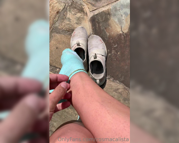 CosmaCalista aka cosmacalista OnlyFans - 05-03-2023 - Old dirty shoes fresh clean feet