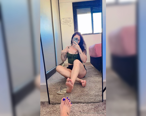 Luna Feet aka lunafeet OnlyFans - 04-24-2024 - Good morning