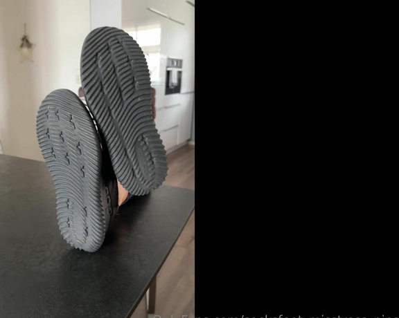 SocksFeet_Misstress_Nina aka socksfeet_misstress_nina OnlyFans - 09-24-2023 - Today my worn out black socks Enjoy my chair bondage video or just my black,