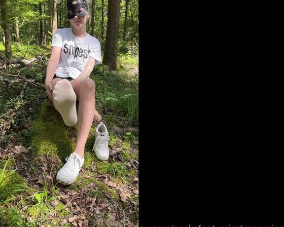 SocksFeet_Misstress_Nina aka socksfeet_misstress_nina OnlyFans - 07-14-2024 - Do you imagine what it would be like to be alone in the forest with me