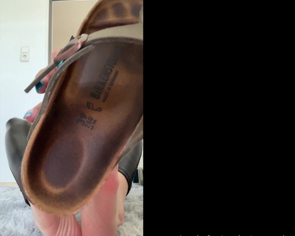 SocksFeet_Misstress_Nina aka socksfeet_misstress_nina OnlyFans - 05-04-2024 - Enjoy my worn out and already black Birkenstocks and sweaty feet! Do you want to lick