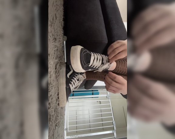 SocksFeet_Misstress_Nina aka socksfeet_misstress_nina OnlyFans - 03-22-2024 - Well fresh out of my shoes, do you like it