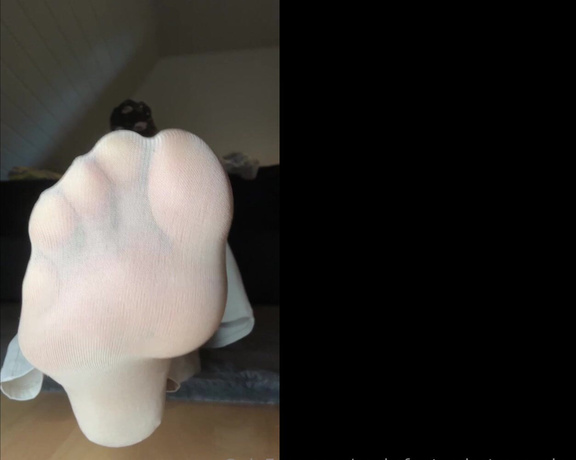 SocksFeet_Misstress_Nina aka socksfeet_misstress_nina OnlyFans - 05-18-2024 - V107 Enjoy my smelly nylon socks! Your mistress has again put a lot of effort into