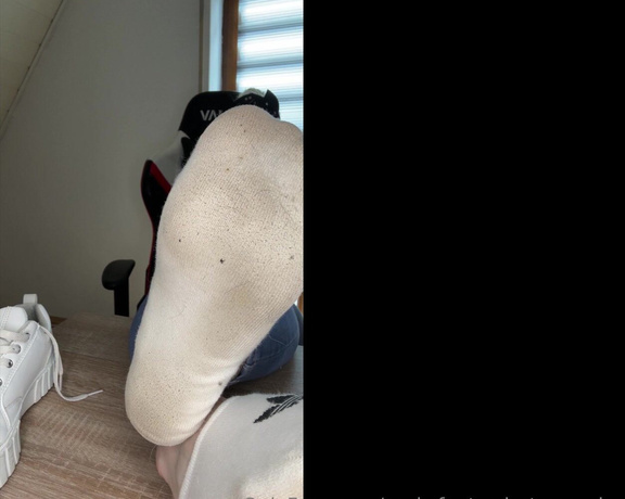 SocksFeet_Misstress_Nina aka socksfeet_misstress_nina OnlyFans - 07-04-2024 - Relax after work while my little foot sniffer smells my dirty socks This is how your