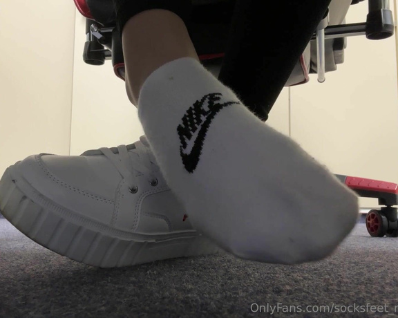 SocksFeet_Misstress_Nina aka socksfeet_misstress_nina OnlyFans - 02-20-2024 - Are you hiding under the table You know what you can stay there now! Enjoy the