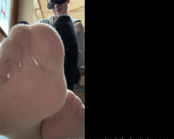 SocksFeet_Misstress_Nina aka socksfeet_misstress_nina OnlyFans - 10-08-2023 - Hello sweeties I hope you found the pictures beautiful! Here is the video about it