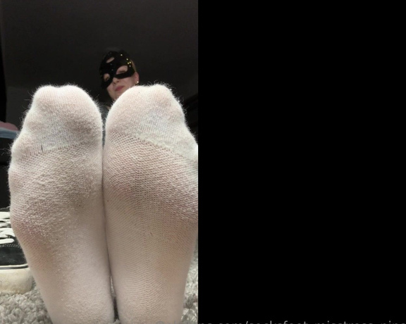 SocksFeet_Misstress_Nina aka socksfeet_misstress_nina OnlyFans - 03-21-2024 - Do you fancy a dessert How would you like my nike ped socks Come on, try