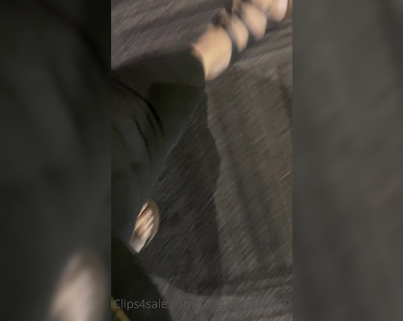 Voluptuous209feet aka voluptuous_209_feet OnlyFans - 11-02-2021 - Random public walking from the car