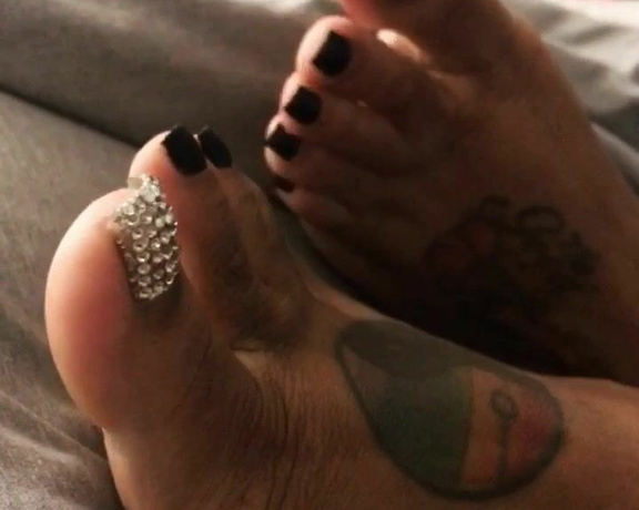 Voluptuous209feet aka voluptuous_209_feet OnlyFans - 12-03-2019 - Video 723838