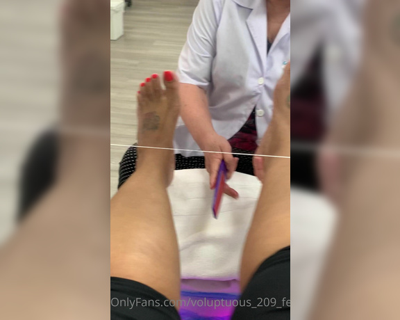 Voluptuous209feet aka voluptuous_209_feet OnlyFans - 02-18-2021 - The cost of my pedi I’d Iike to be reimbursed please fellas