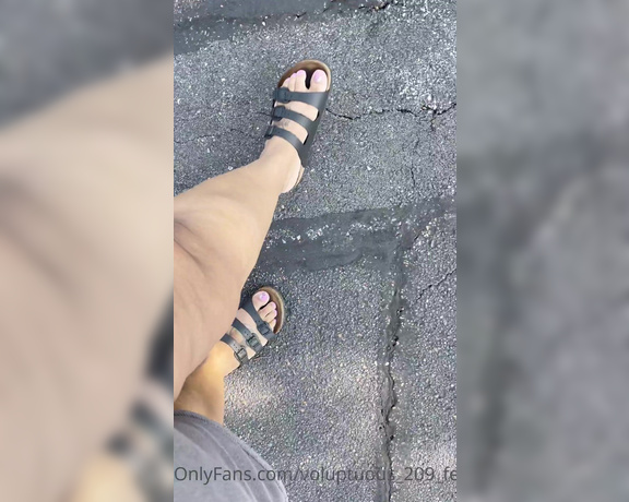 Voluptuous209feet aka voluptuous_209_feet OnlyFans - 06-14-2021 - Columbus Mississippi