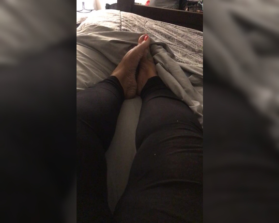 Voluptuous209feet aka voluptuous_209_feet OnlyFans - 09-30-2019 - How do u feel