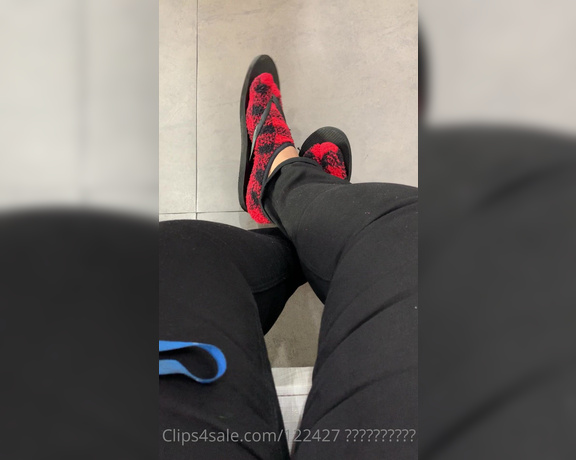 Voluptuous209feet aka voluptuous_209_feet OnlyFans - 07-15-2023 - Some forgotten clips