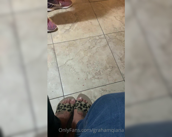 Voluptuous209feet aka voluptuous_209_feet OnlyFans - 06-06-2020 - Last night while my family partied