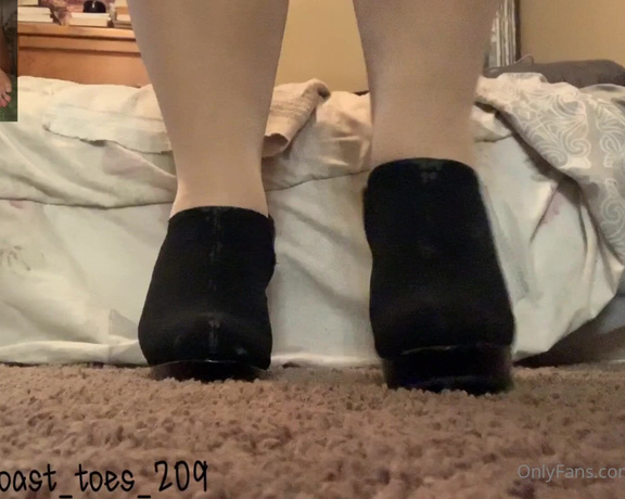 Voluptuous209feet aka voluptuous_209_feet OnlyFans - 06-18-2020 - 10 minutes of well take a look  possibly a repost but, enjoy