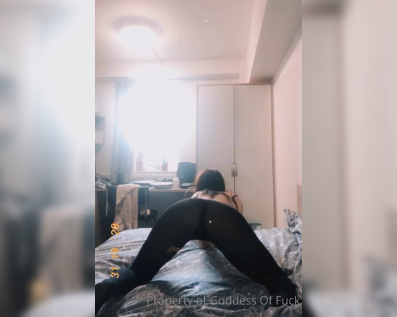 Fawn Fxck aka goddessoffxck OnlyFans - 11-09-2020 - Practicing my butt moving skills