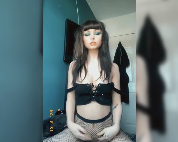 Fawn Fxck aka goddessoffxck OnlyFans - 04-17-2020 - Video 521214