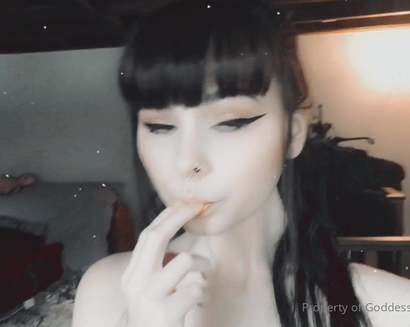 Fawn Fxck aka goddessoffxck OnlyFans - 06-26-2020 - Do you love finger sucking just as much as I do