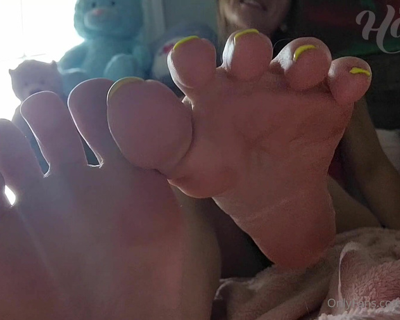 Princess  Honey aka honeysmoney OnlyFans - 06-22-2024 - You need My feet You need to worship My feet You need to pay My feet