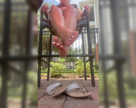 TheseSweetFeet aka thesesweetfeet20 OnlyFans - 08-04-2022 - I saw you staring while I was at the pool…I knew I just had to give