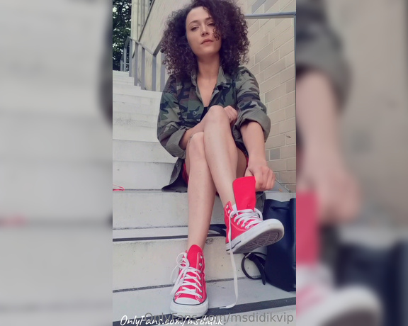 Msdidik aka msdidikvip OnlyFans - 07-21-2023 - Wearing Chucks in the summer can be very hot