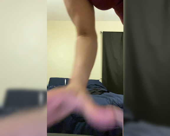 Blatina_Goddess aka blatina_goddess OnlyFans - 03-30-2020 - Doing a quick twerk tease