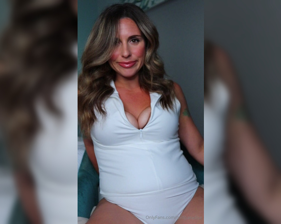 Sunny Zass aka milfparadise OnlyFans - 08-14-2024 - 6 weeks pregnant