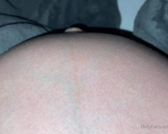 Sunny Zass aka milfparadise OnlyFans - 12-30-2021 - Footage of my belly moving from false labor contractions during thunderstorm