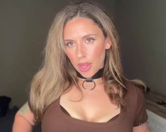 Sunny Zass aka milfparadise OnlyFans - 06-28-2024 - Like my new collar