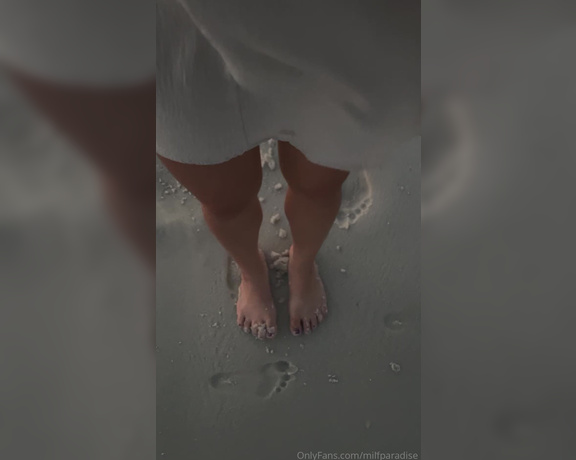 Sunny Zass aka milfparadise OnlyFans - 08-13-2024 - Toes in the sand