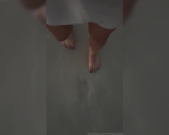 Sunny Zass aka milfparadise OnlyFans - 08-13-2024 - Toes in the sand