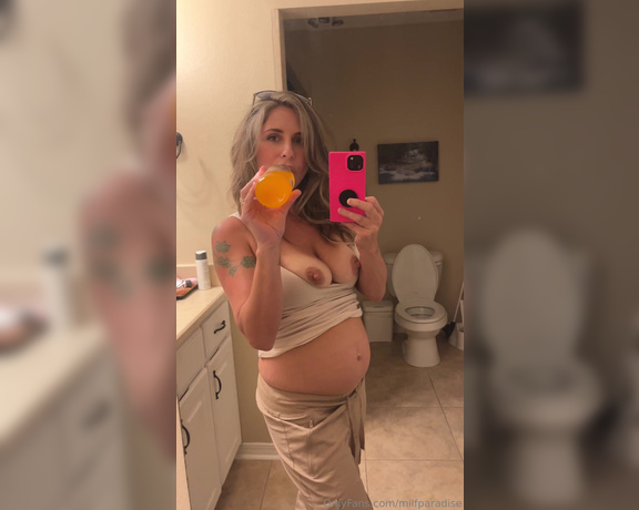 Sunny Zass aka milfparadise OnlyFans - 09-05-2024 - Soda in the pregnant belly shakin things up