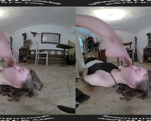 Clips4Sale - Queen and Servant VR