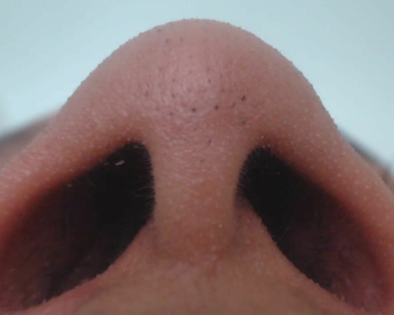 Fetish Clips And Beyond - Up Close Nose Flare And Nose Pinch