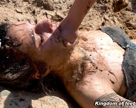 KINGDOM OF FEET AND SLAVES - Hide In The Sand, Bitch! (Full Hd Mp4)