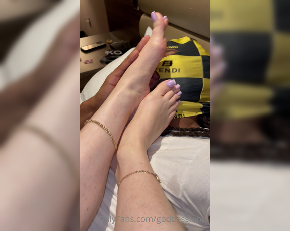 Fendi Feet aka Goddessfendi OnlyFans - If you ain’t sucking heels you ain’t worshipping right