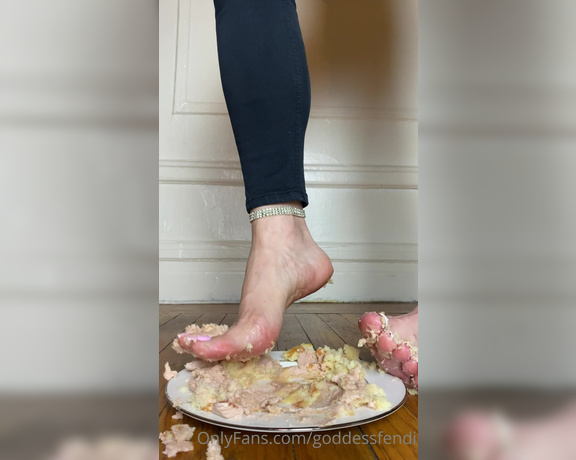 Fendi Feet aka Goddessfendi OnlyFans - You wish you could be crushed by these big goddess soles like I crush my bday cake !