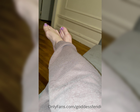 Fendi Feet aka Goddessfendi OnlyFans - Drop a tip if you love my new purple French