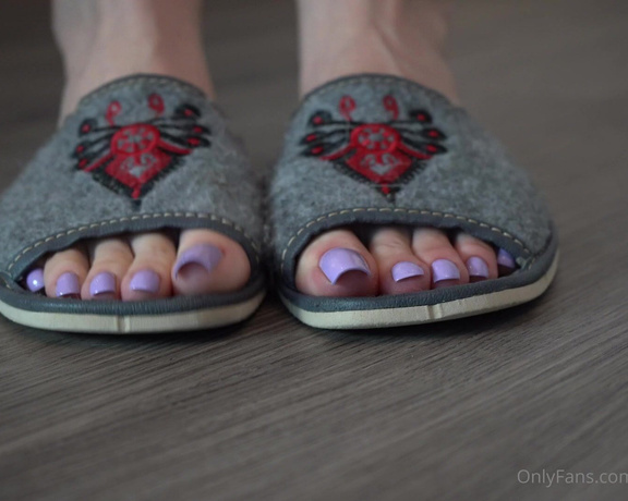 Toetally Devine aka Toetallydevine OnlyFans - Lilac nails and purple slippers