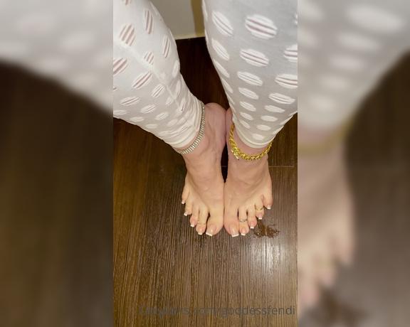 Fendi Feet aka Goddessfendi OnlyFans - Custom vid my client allowed me to share Spit and marshmallows for the holiday season You’d rather