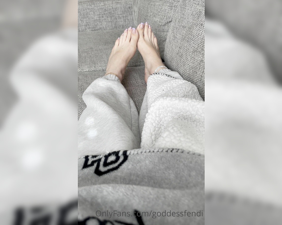 Fendi Feet aka Goddessfendi OnlyFans Video 1
