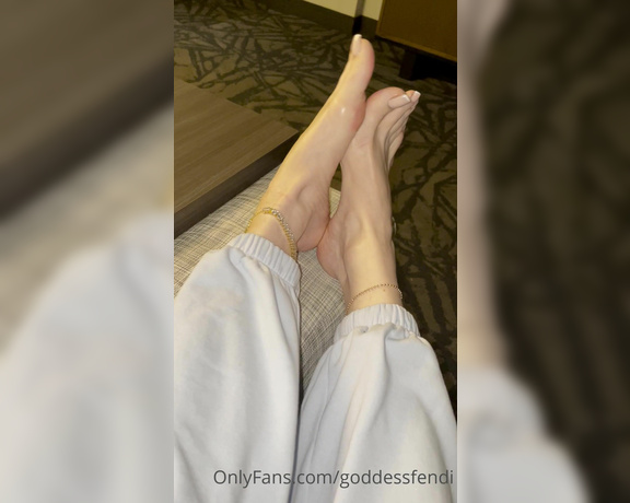 Fendi Feet aka Goddessfendi OnlyFans - Cum for this French pedi