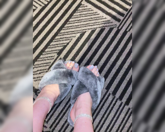 Fendi Feet aka Goddessfendi OnlyFans Video 13