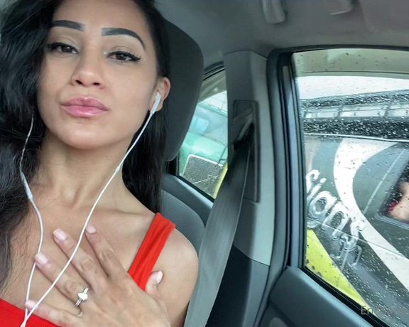 Enchantress Sahrye aka enchantresssahrye OnlyFans - 07-08-2021 - Lucky for you there is NJ traffic after sweating my ass off working for @calilogan with