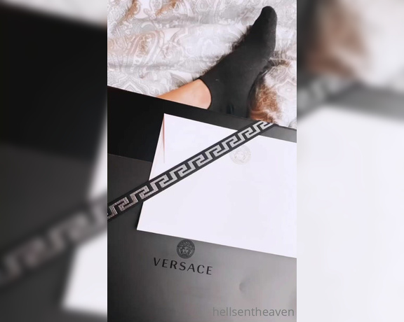 Goddess Nina aka hellsentheaven OnlyFans - 03-12-2021 - Beide Alphafe in Versace wren noch viel schner Vielleicht kriegt ihr dann auch mal Fantasieanregendere Bilder