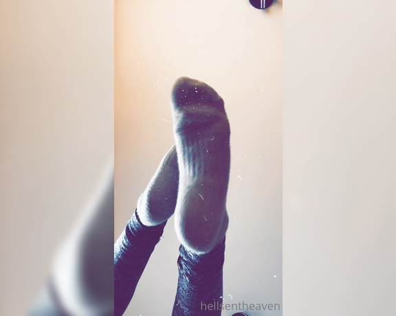 Goddess Nina aka hellsentheaven OnlyFans - 10-06-2021 - Saw a rat